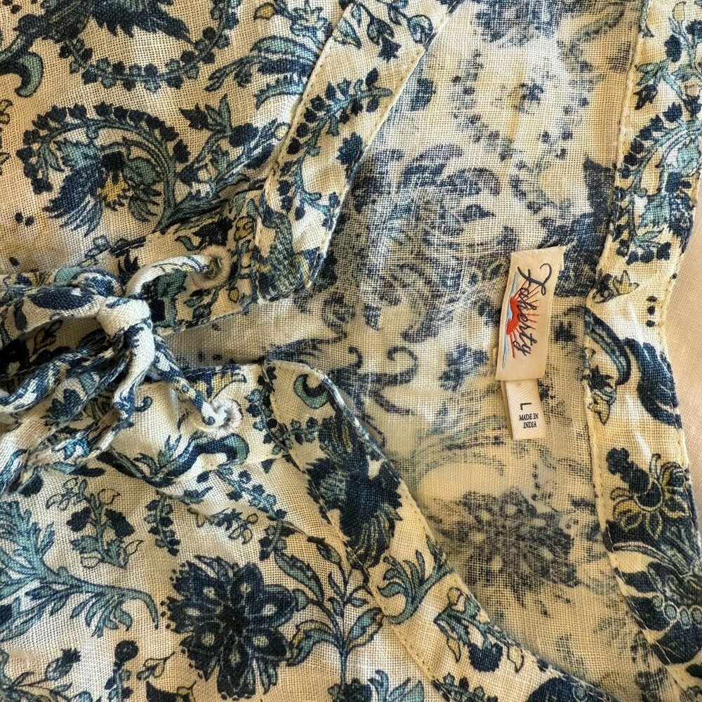 Faherty Blue Aviary Salinas Top - Size L - Great Condition! View 3